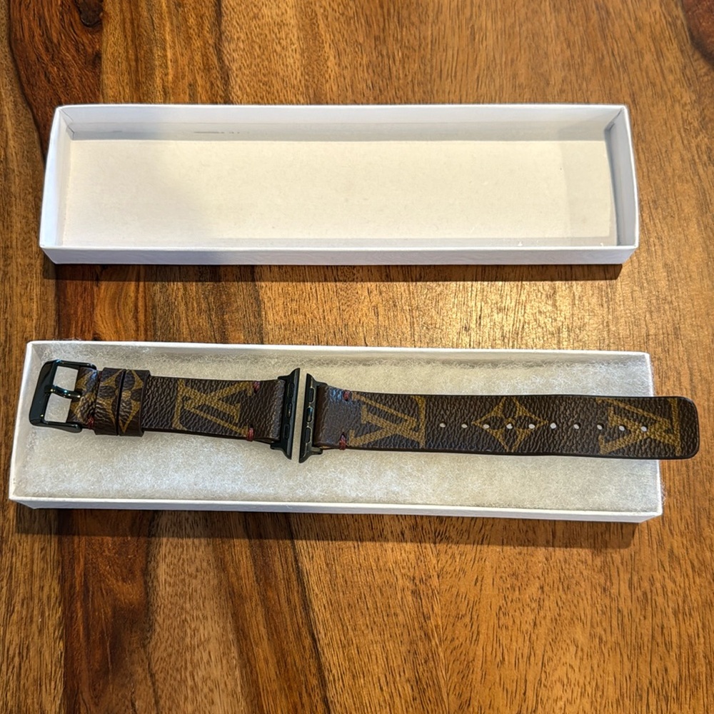 Apple Watch bands by Paul